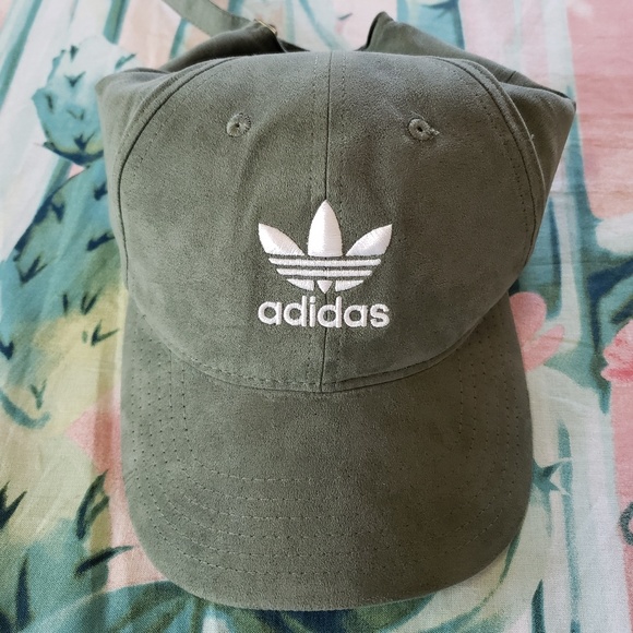 adidas Accessories - New Adidas Relaxed Strapback